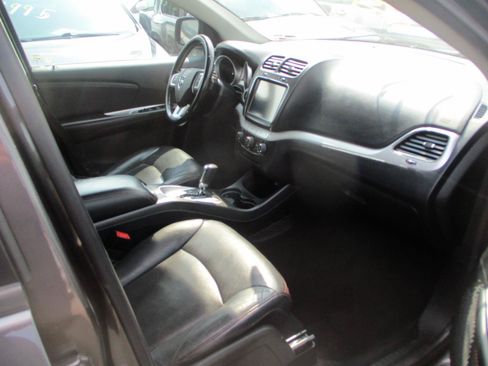 Used 2018 Dodge Journey GT AWD/4WD image 8
