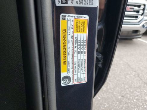 Used 2025 GMC Sierra 2500 AT4 w/ AT4 Premium Plus Package AWD/4WD image 32