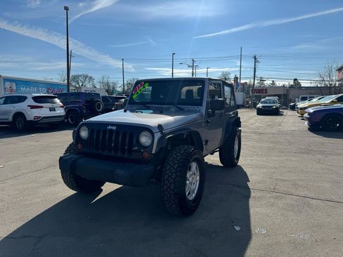 Used 2013 Jeep Wrangler Sport image 7