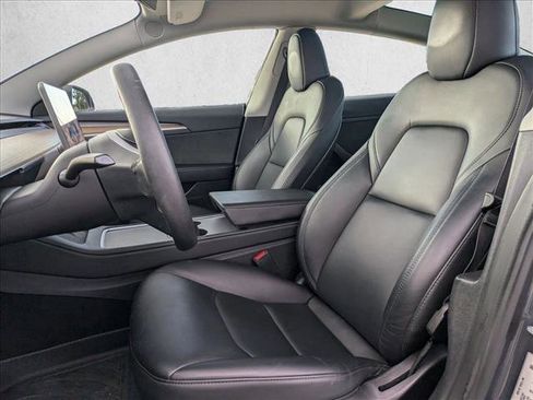 Used 2023 Tesla Model 3 Standard Range image 15