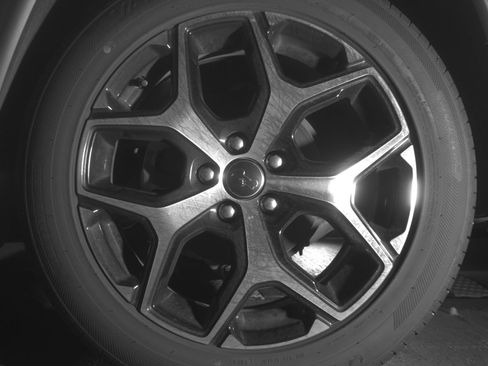 Used 2025 Jeep Compass Limited image 14