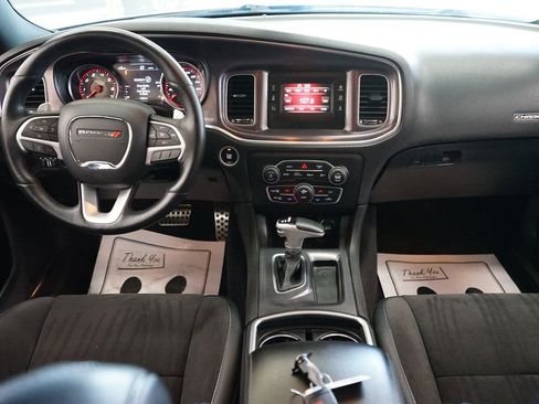 Used 2017 Dodge Charger R/T Scat Pack RWD image 42