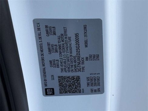 New 2025 GMC Sierra 1500 Pro image 24