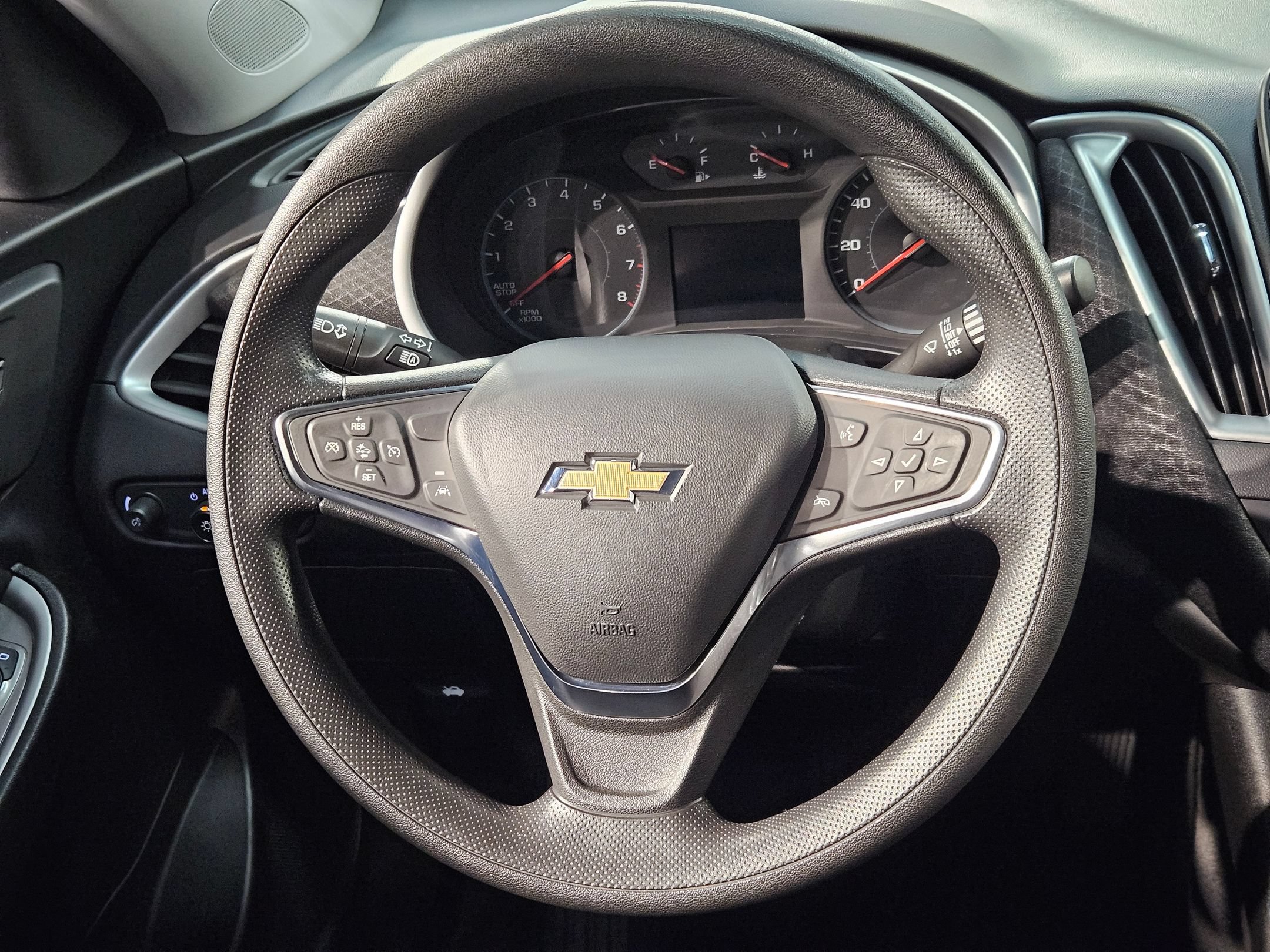 Used 2024 Chevrolet Malibu LT FWD image 25