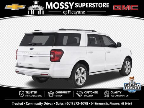 Used 2023 Ford Expedition Max Platinum RWD image 4