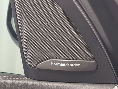 Used 2024 BMW X5 M60i image 30