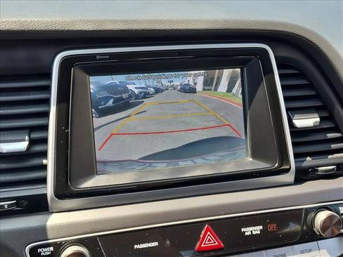 Used 2019 Hyundai Sonata SE FWD image 14