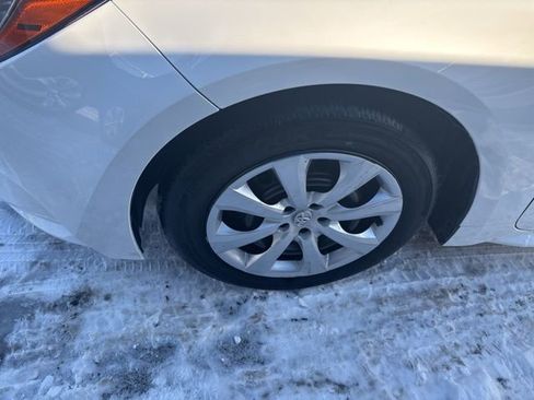 Used 2024 Toyota Corolla LE image 10