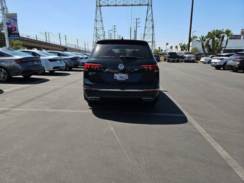 Used 2019 Volkswagen Tiguan SEL FWD image 6