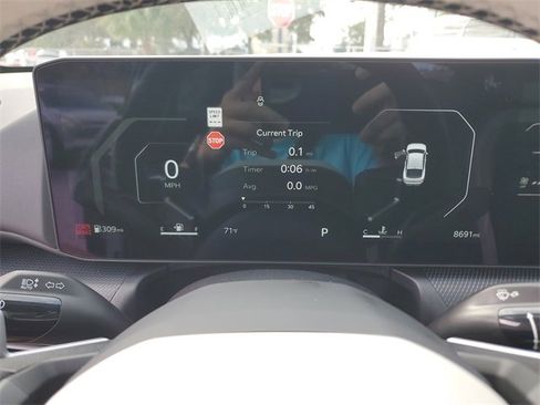 Certified 2025 Kia K4 GT-Line Turbo image 24