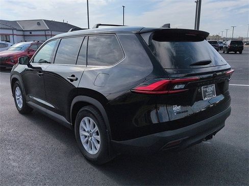 Certified 2024 Toyota Grand Highlander XLE image 5