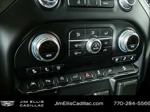 Used 2019 GMC Sierra 1500 AT4 w/ AT4 Premium Package AWD/4WD image 17