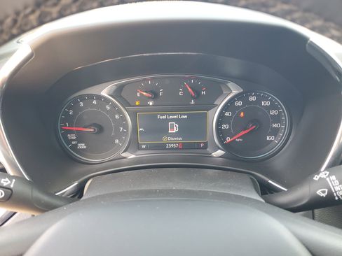Used 2024 Chevrolet Equinox LT FWD image 21
