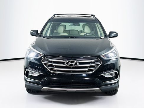 Used 2017 Hyundai Santa Fe Sport 2.0T FWD image 2