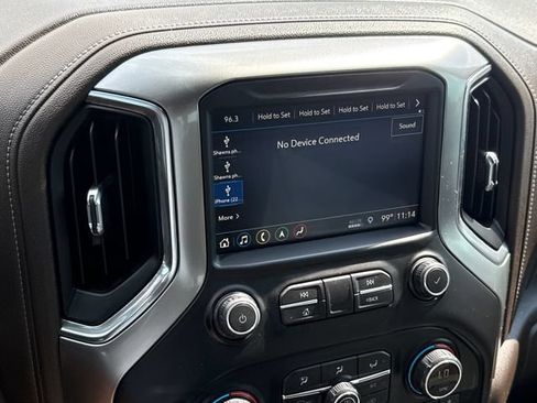 Used 2019 Chevrolet Silverado 1500 LTZ w/ LTZ Texas Edition AWD/4WD image 26