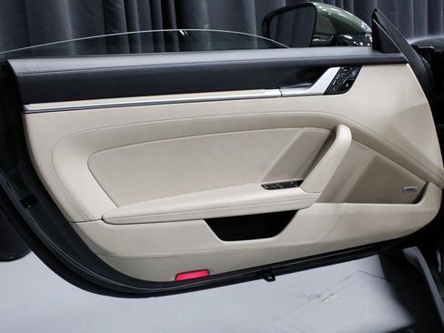 Certified 2021 Porsche 911 Targa 4S image 20