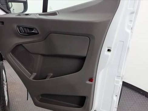 Used 2025 Ford Transit 250 Low Roof w/ Exterior Upgrade Package RWD image 18