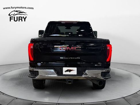 Used 2025 GMC Sierra 2500 SLT w/ SLT Convenience Package AWD/4WD image 5