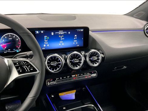 New 2026 Mercedes-Benz GLA 250 image 6