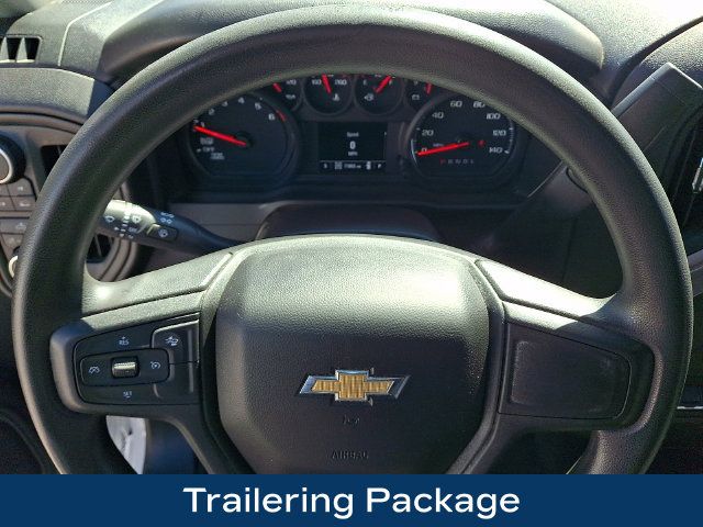 Used 2023 Chevrolet Silverado 1500 Custom AWD/4WD image 4