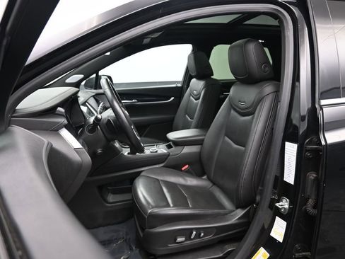 Used 2024 Cadillac XT5 Premium Luxury AWD/4WD image 27