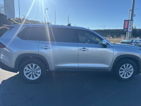 Certified 2025 Toyota Grand Highlander AWD Hybrid image 8