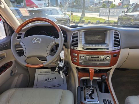 Used 2007 Lexus LX 470 4WD image 10