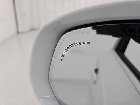 Used 2021 Volvo XC90 T5 Momentum image 49