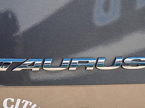 Used 2011 Ford Taurus SEL w/ 201A Rapid Spec Order Code FWD image 15
