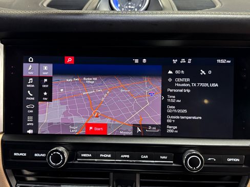 Used 2019 Porsche Macan S image 36