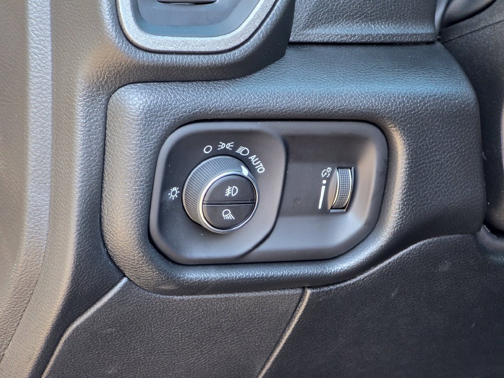 New 2027 RAM 2500 Tradesman AWD/4WD image 34