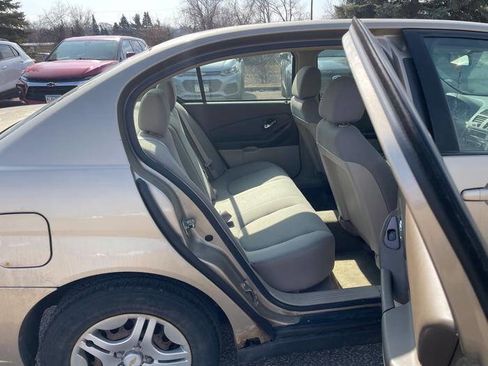 Used 2007 Chevrolet Malibu LS image 27