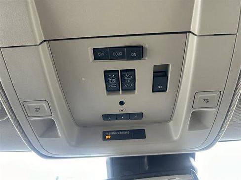 Certified 2018 Chevrolet Silverado 1500 LTZ Z71 w/ LTZ Plus Package image 23