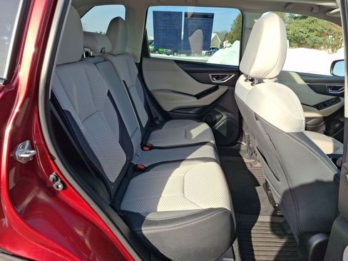 Used 2023 Subaru Forester Premium image 13