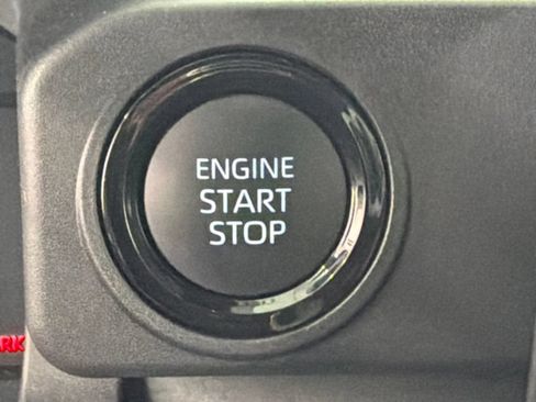 Certified 2026 Toyota Tacoma SR5 RWD image 28