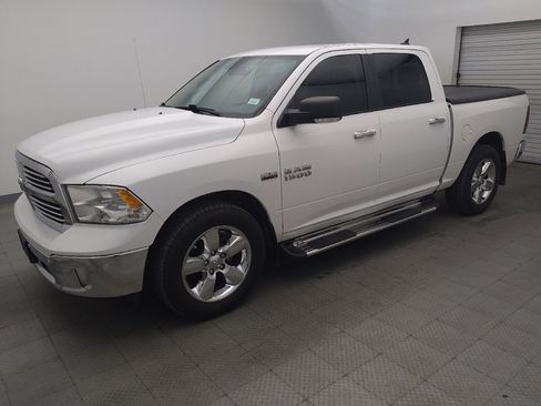 Used 2016 RAM 1500 Lone Star RWD image 2