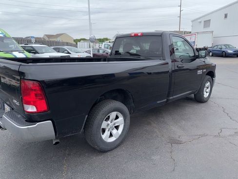 Used 2017 RAM 1500 Tradesman w/ Power & Remote Entry Group AWD/4WD image 3