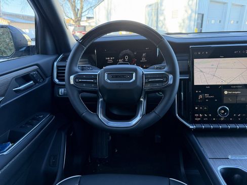 New 2026 GMC Acadia Denali w/ Super Cruise Package image 13