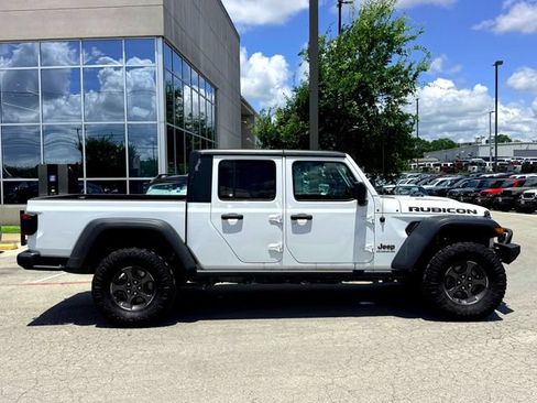 Used 2020 Jeep Gladiator Rubicon w/ LED Lighting Group AWD/4WD image 4