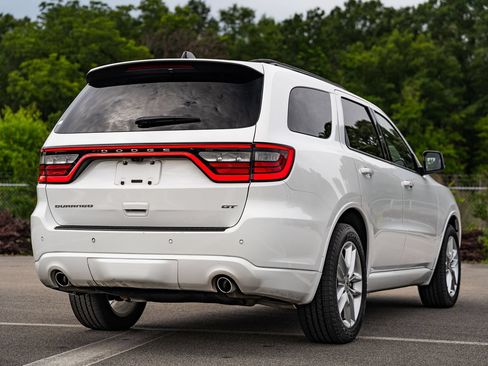 Used 2024 Dodge Durango GT RWD image 7