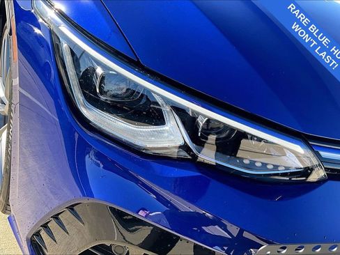 Used 2024 Volkswagen Golf R image 38