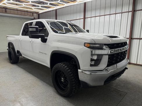 Used 2023 Chevrolet Silverado 2500 LT AWD/4WD image 1