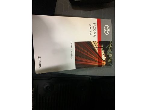 Used 2020 Toyota Tacoma TRD Sport image 33