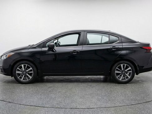 Used 2025 Nissan Versa SV FWD image 5