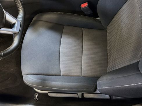 Used 2023 Nissan Sentra SV FWD image 17