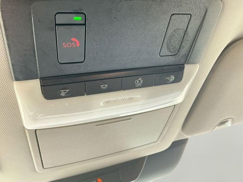 Used 2024 Nissan Pathfinder SL image 31