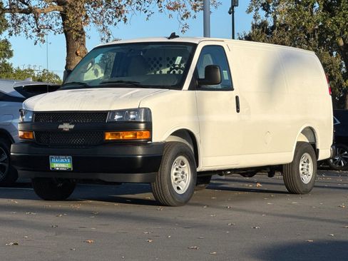 New 2025 Chevrolet Express 2500 w/ Driver Convenience Package image 7