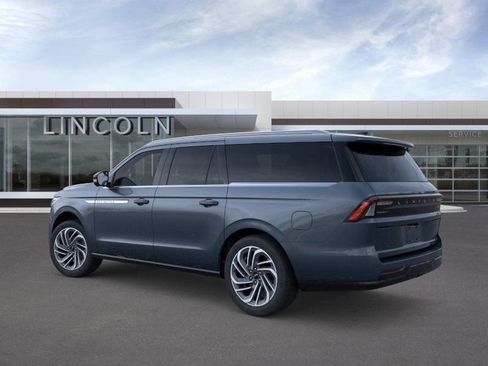 New 2026 Lincoln Navigator L Reserve image 4