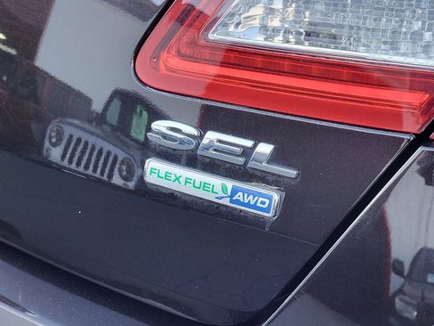 Used 2014 Ford Taurus SEL w/ Equipment Group 201A image 21