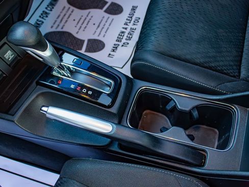 Used 2015 Honda Civic EX image 28